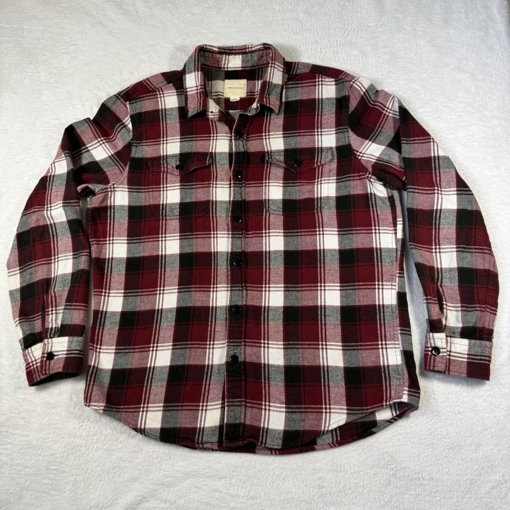 American Eagle Flannel Shirt Men L Red Plaid Button Down‎ Dual Button Pocket